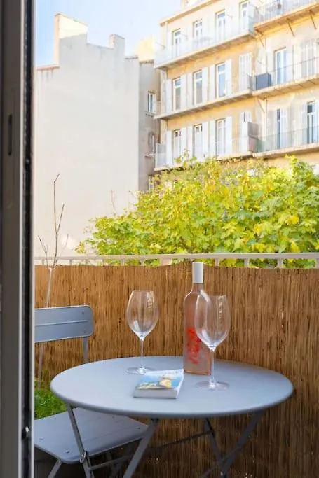 Appartement St Victor - Grand T4 Proche Plages Et Vieux-Port à Marseille France